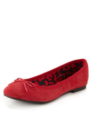 Stain Away™ Suede Bow Pumps with Insolia Flex® | M&S Collection | M&S