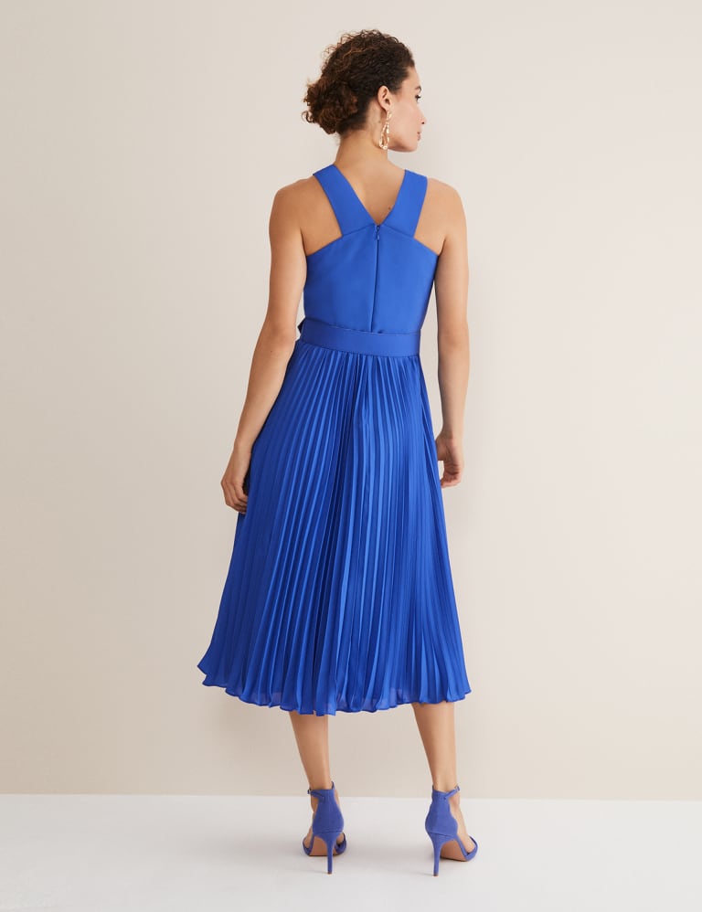 Halter neck discount pleated midi dress