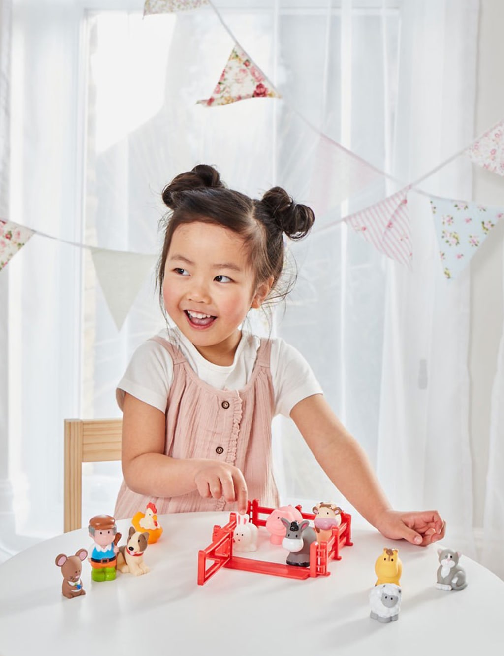 Happyland farm cheap set