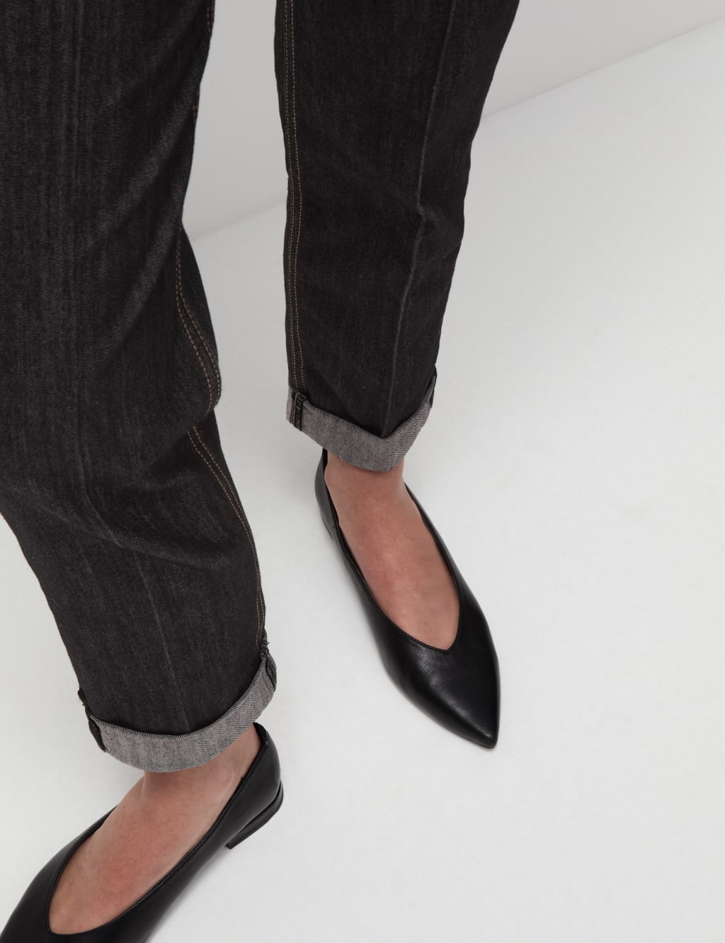 Black cigarette jeans online