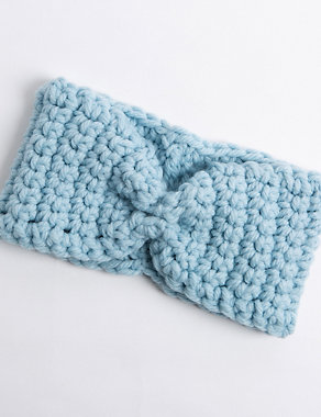 Headband Crochet Kit Image 2 of 3