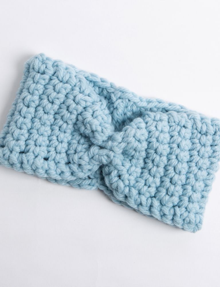 Headband Crochet Kit 2 of 3