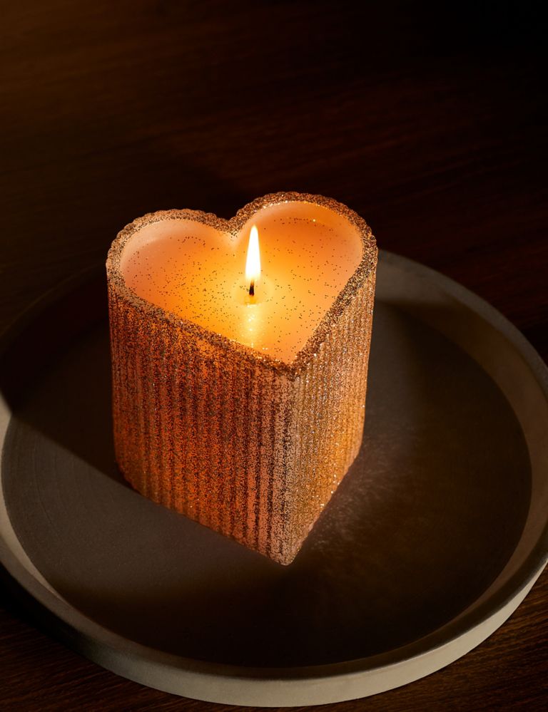100 Pieces Heart Shape Candles Romantic Love Candle Tealight
