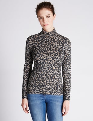 Animal print shop roll neck