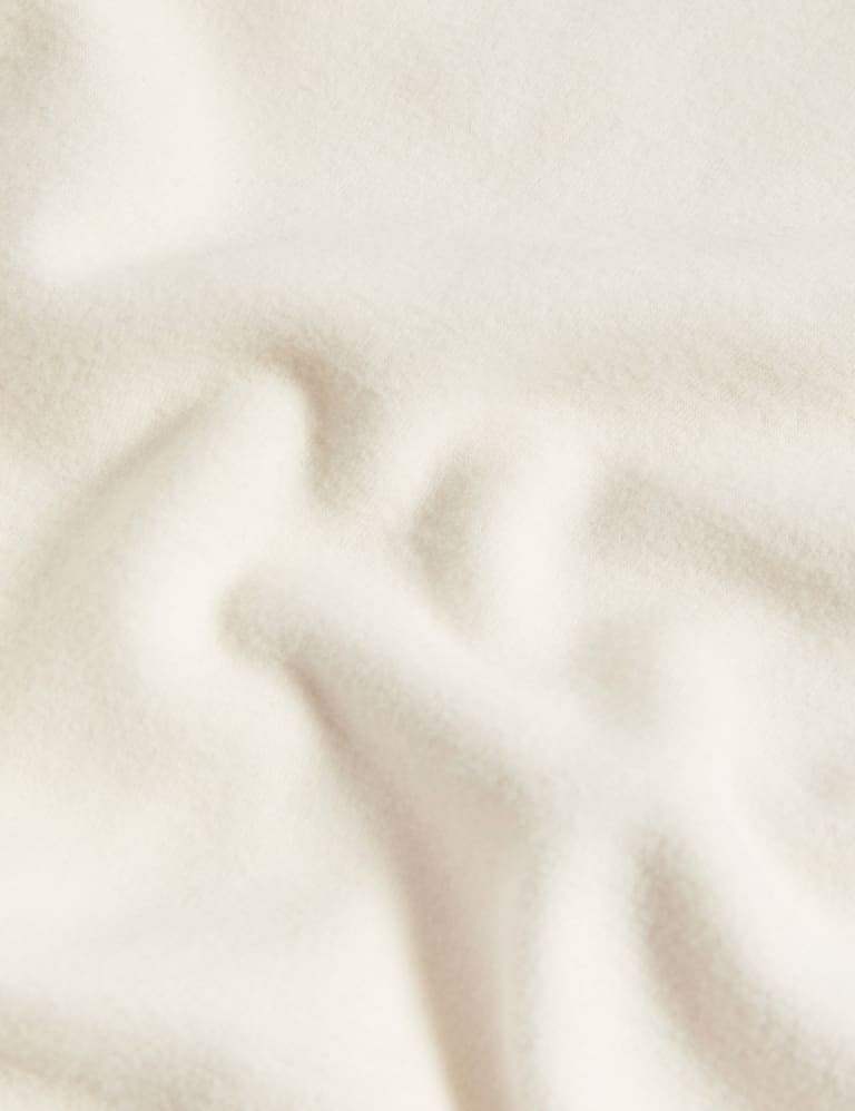 Heatgen™ Medium Fleece Thermal Top 8 of 10