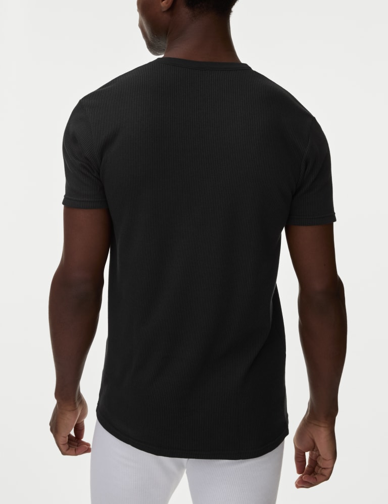 Heatgen™ Medium Thermal Short Sleeve Top 3 of 5