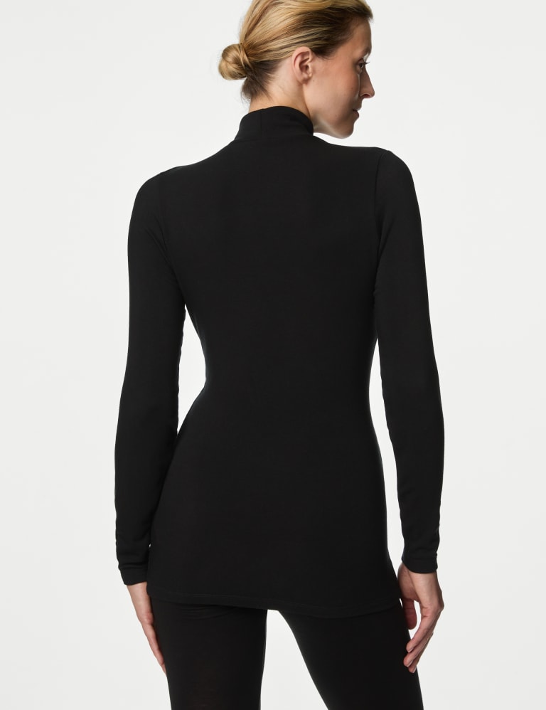 Heatgen™ Medium Thermal Turtle Neck Top 5 of 8