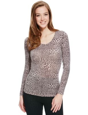 Leopard print store thermal top