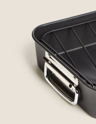 Heavy Gauge 39cm Roast & Rack Image 2 of 5