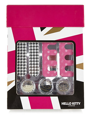 Hello Kitty Vanity Gift Set Image 2 of 3