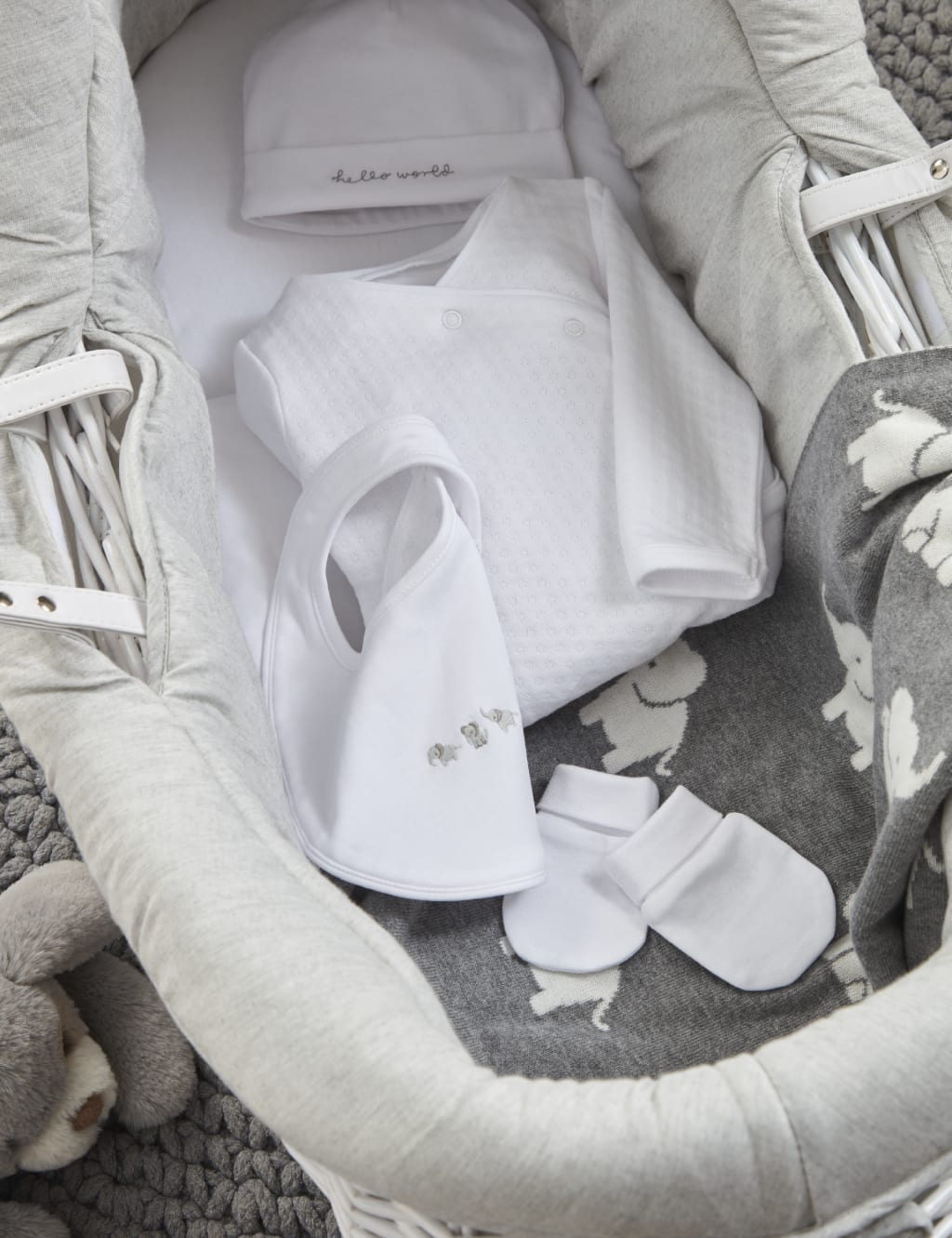 M&s moses basket store