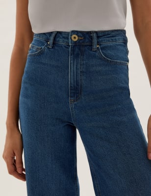 flare leg crop jeans