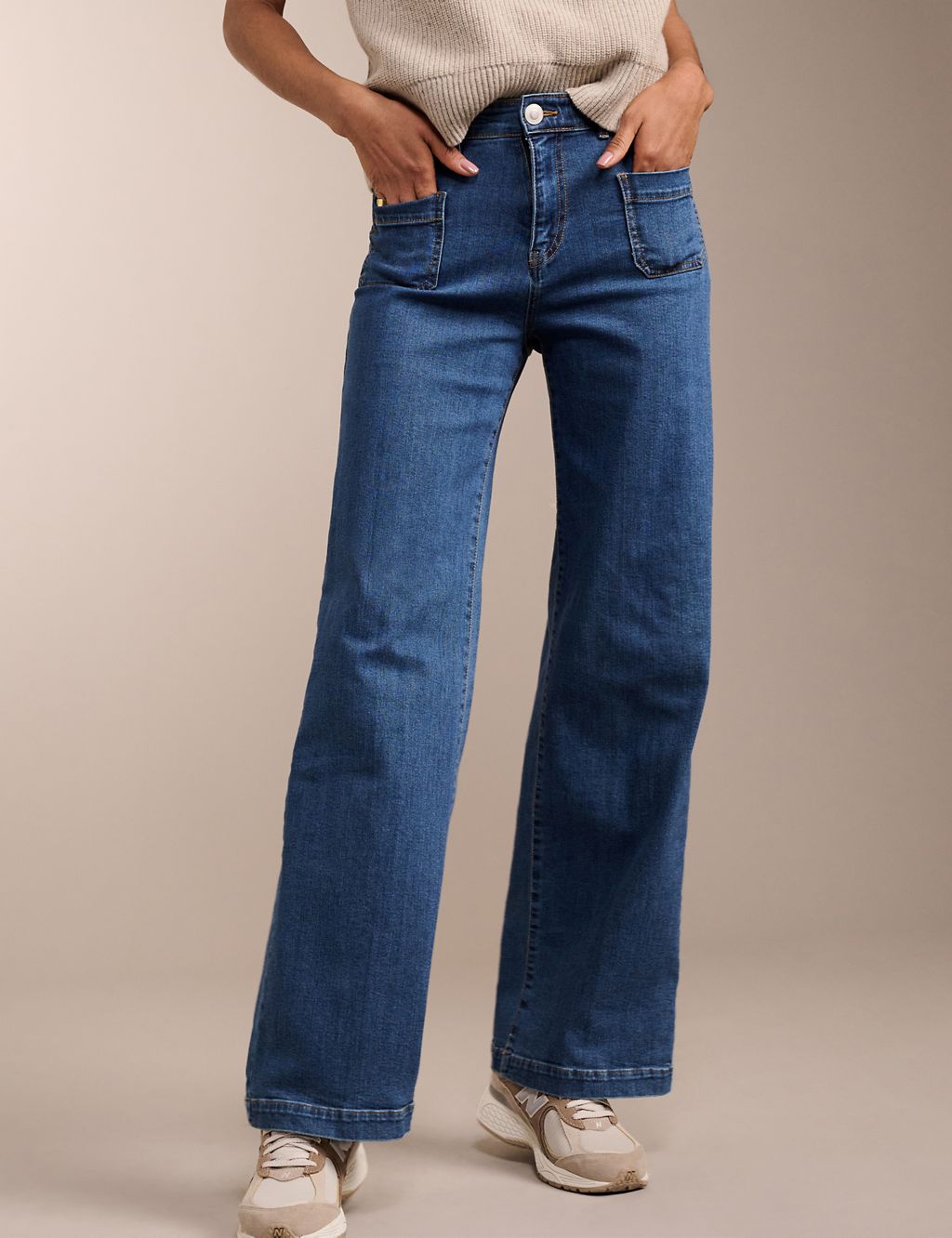 High Waisted Wide Leg Jeans 1 of 4