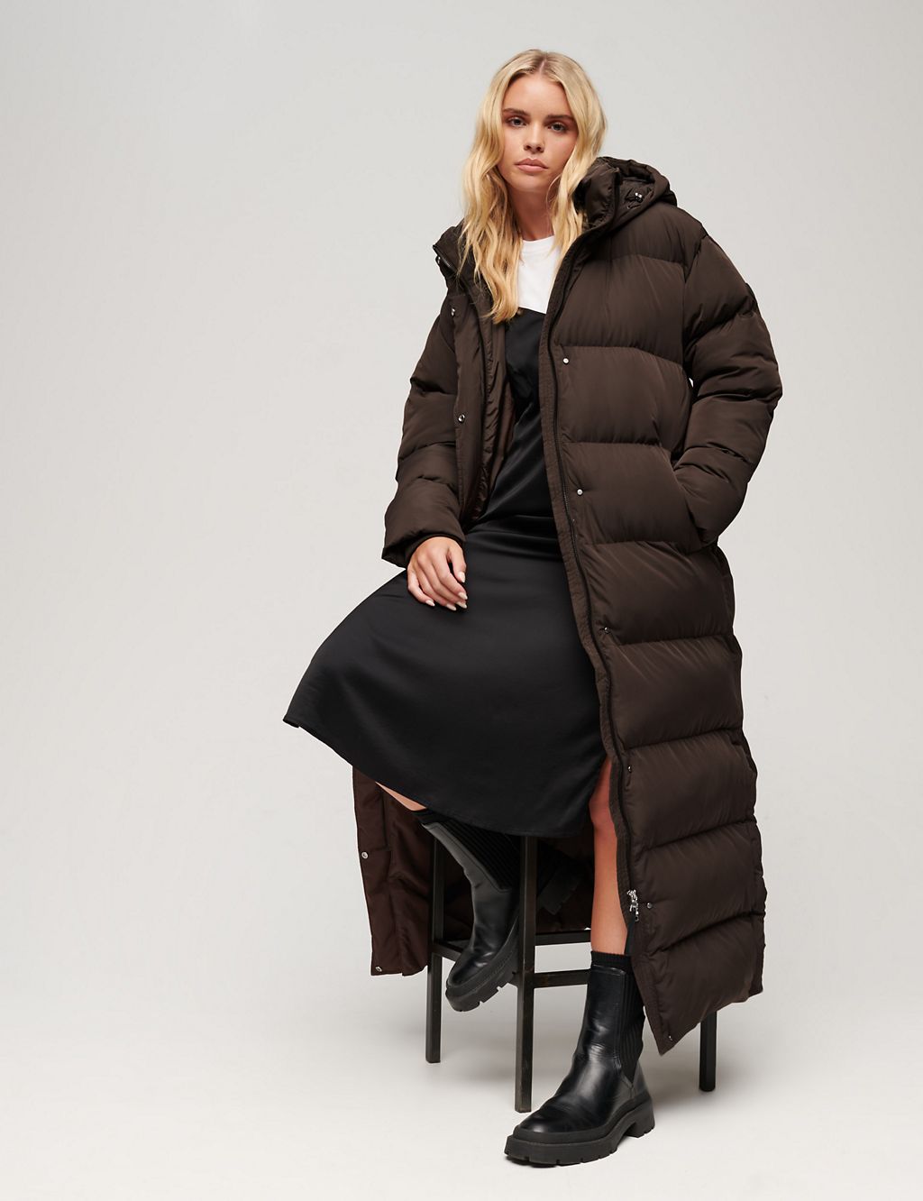 Hooded Relaxed Longline Puffer Coat 7 of 7