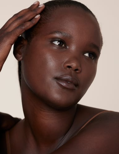 Hydrating Confidence Boost Foundation 28ml 6 of 9