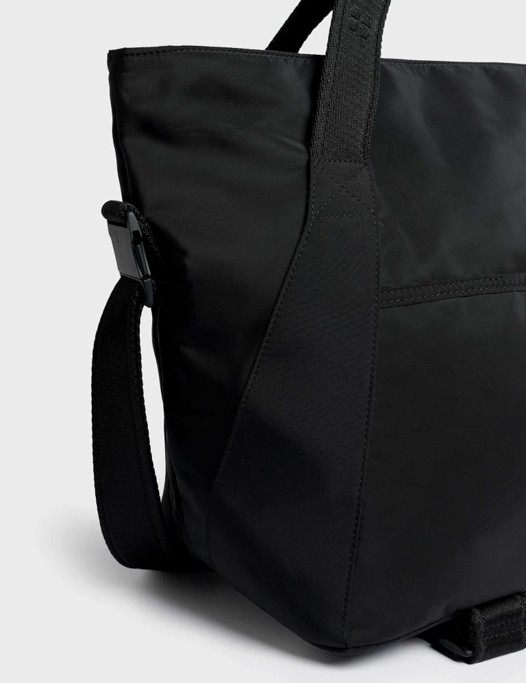 Sweaty Betty Bag, Case Study