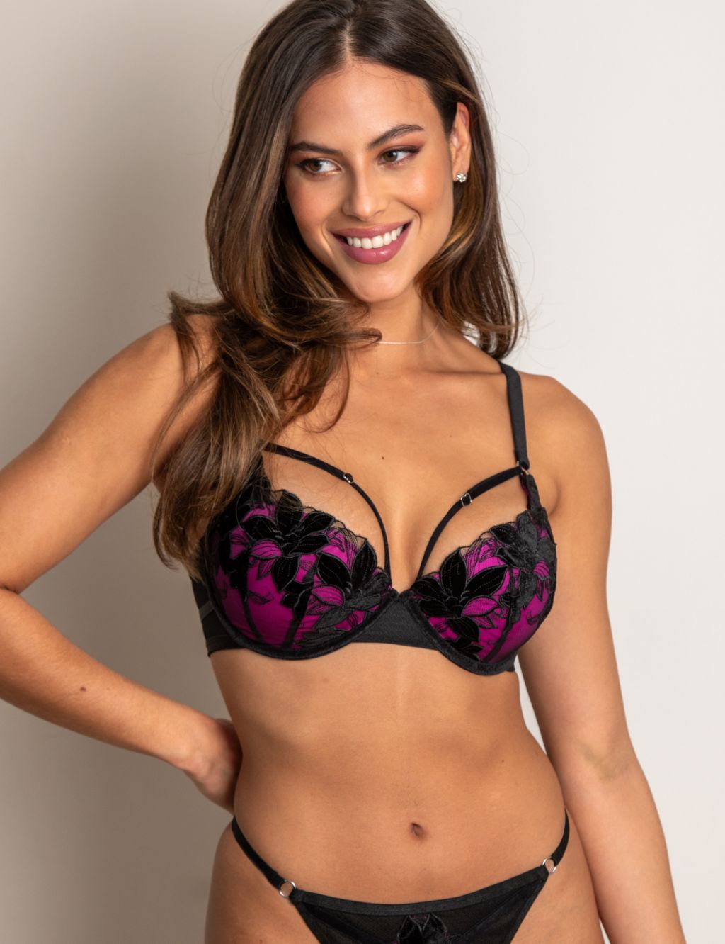 Icon Padded Underwired Plunge Bra (C-F) 3 of 3