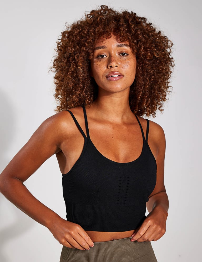 Naia Seamless Non Wired Sports Bra, BORN