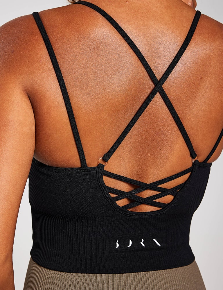Sports bra marks hot sale and spencer india