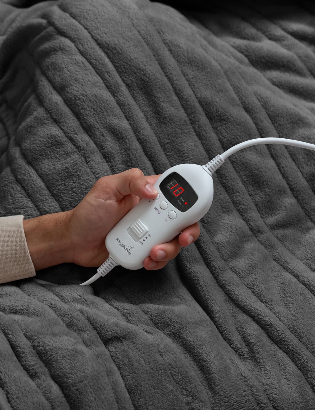 Intelligent Warmth Electric Blanket | Snuggledown | Mu0026S