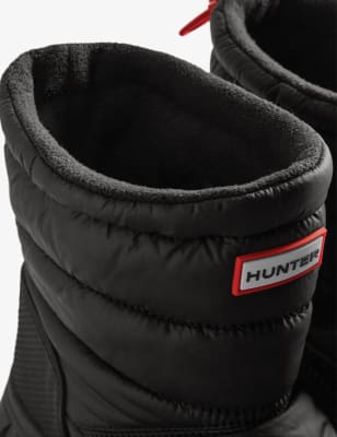 Moon boots outlet hunter