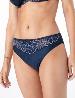 Size 14 to 18 M&S PERIWINKLE All Over Lace Sporty Trim High Leg Knickers Size 14 to 18 M&S PERIWINKLE All Over Lace Sporty Trim High Leg Knickers