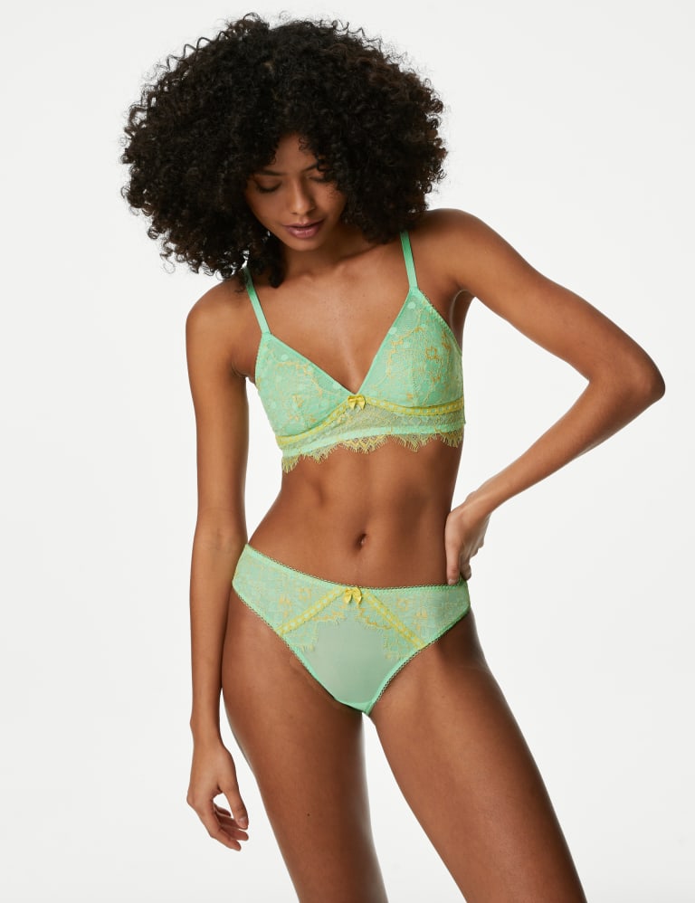 Bralette m&s store