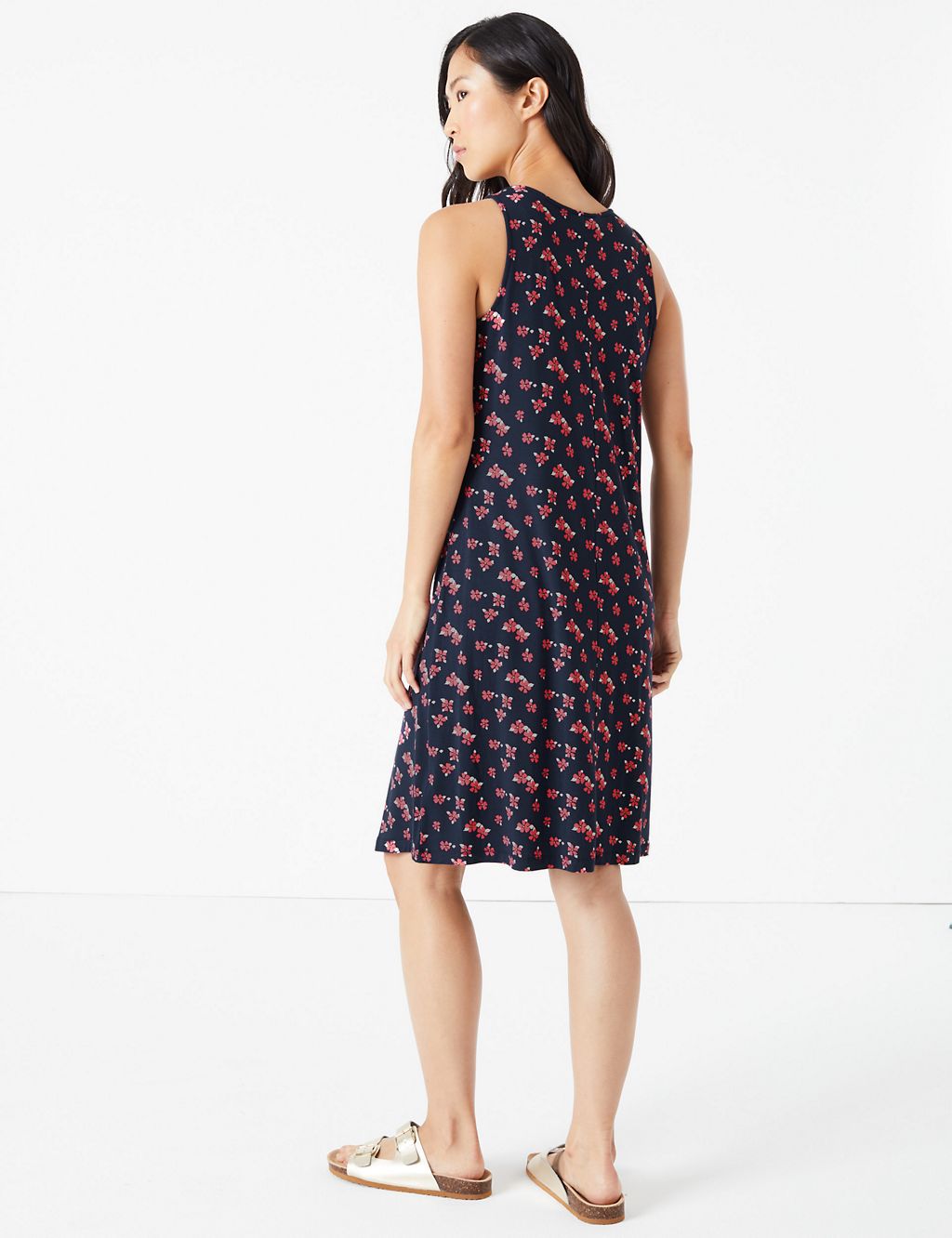 Jersey Floral Knee Length Swing Dress 4 of 4