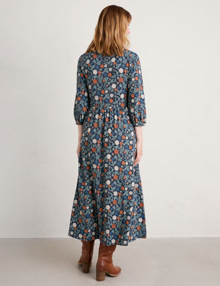 This pretty M&S midi dress is notching up five-star reviews