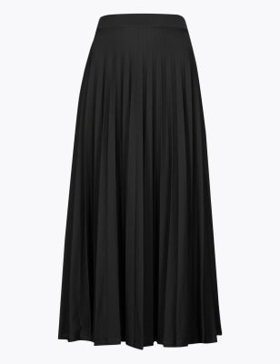 Black pleated hotsell skirt m&s