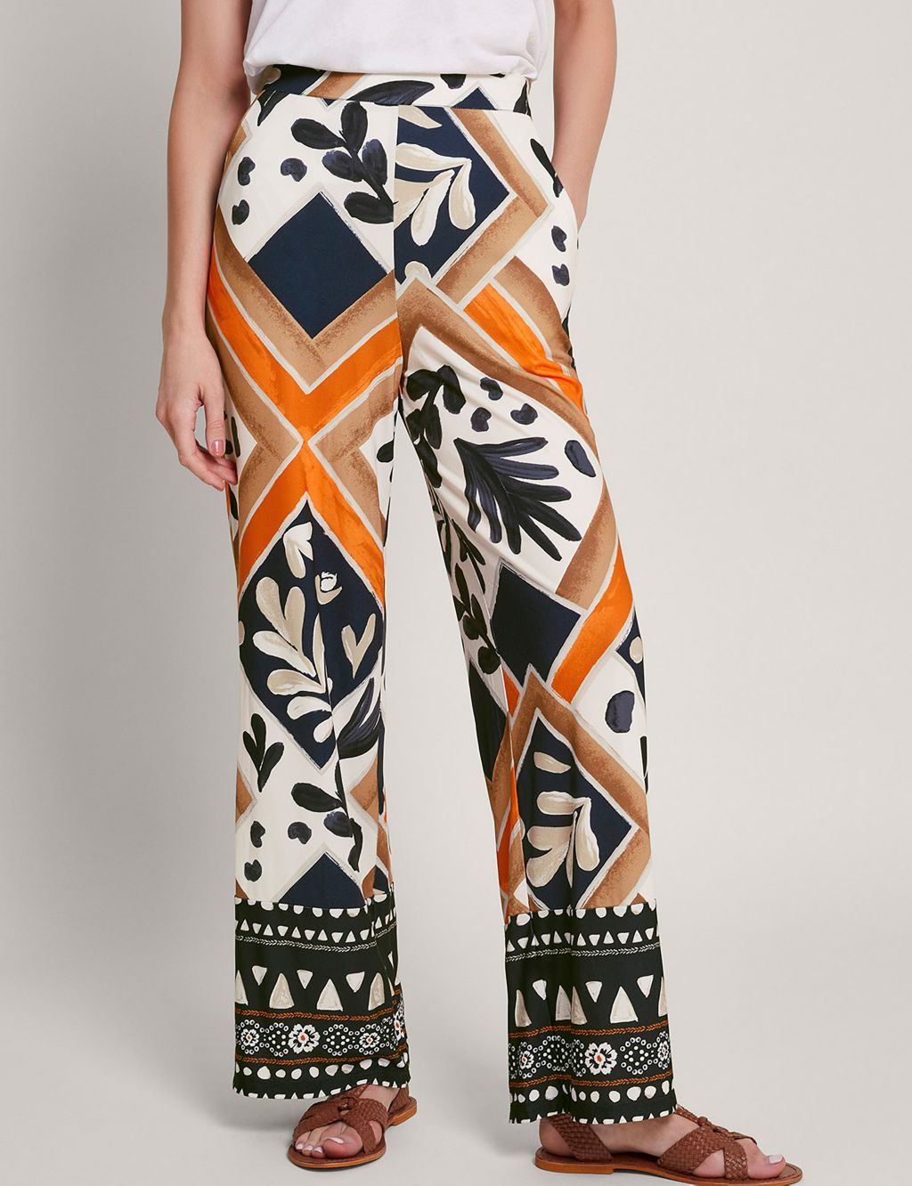 Jersey Printed Wide Leg Trousers 2 of 5