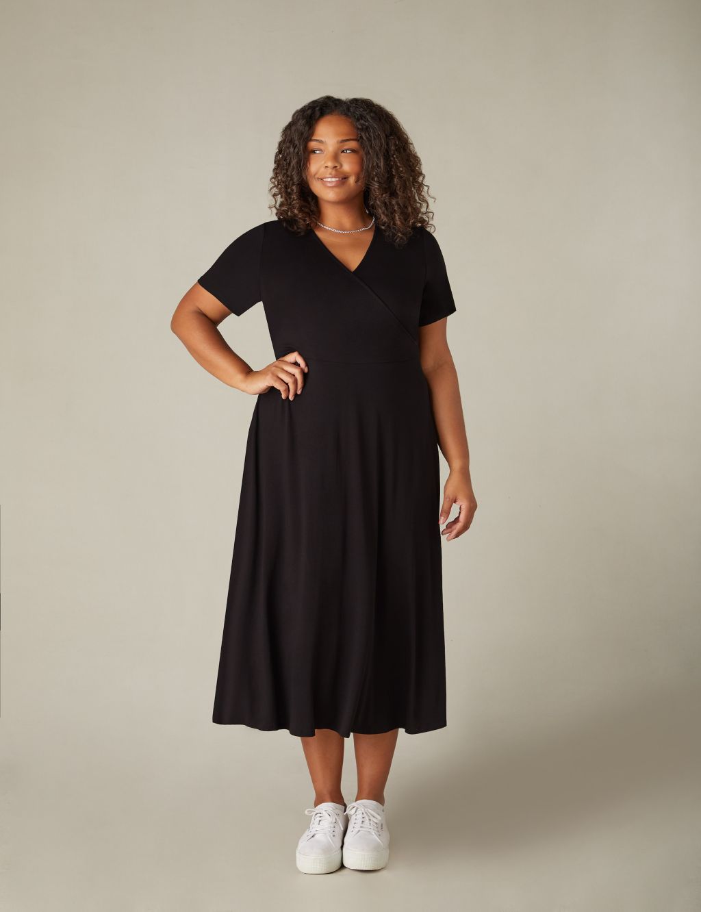 Jersey V-Neck Midi Relaxed Wrap Dress 3 of 6