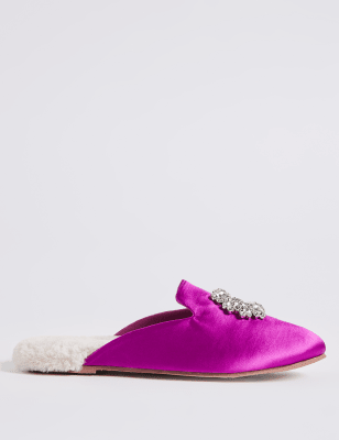 ugg bed slippers