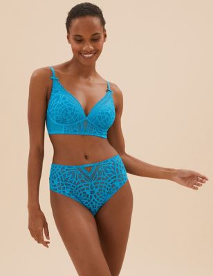 https://asset1.cxnmarksandspencer.com/is/image/mands/Joy-Lace-Padded-Non-Wired-Plunge-Bra-A-E-1/SD_02_T81_7759_H0_X_EC_0?$PDP_IMAGEGRID_1_LG$