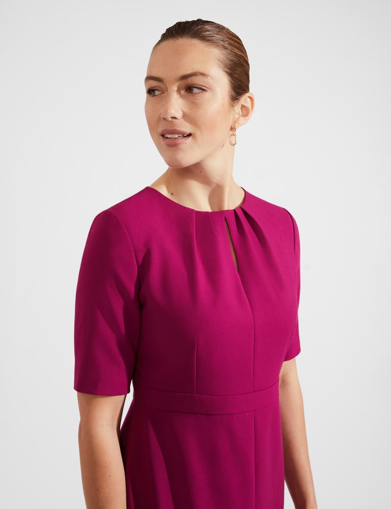 Keyhole Knee Length Shift Dress