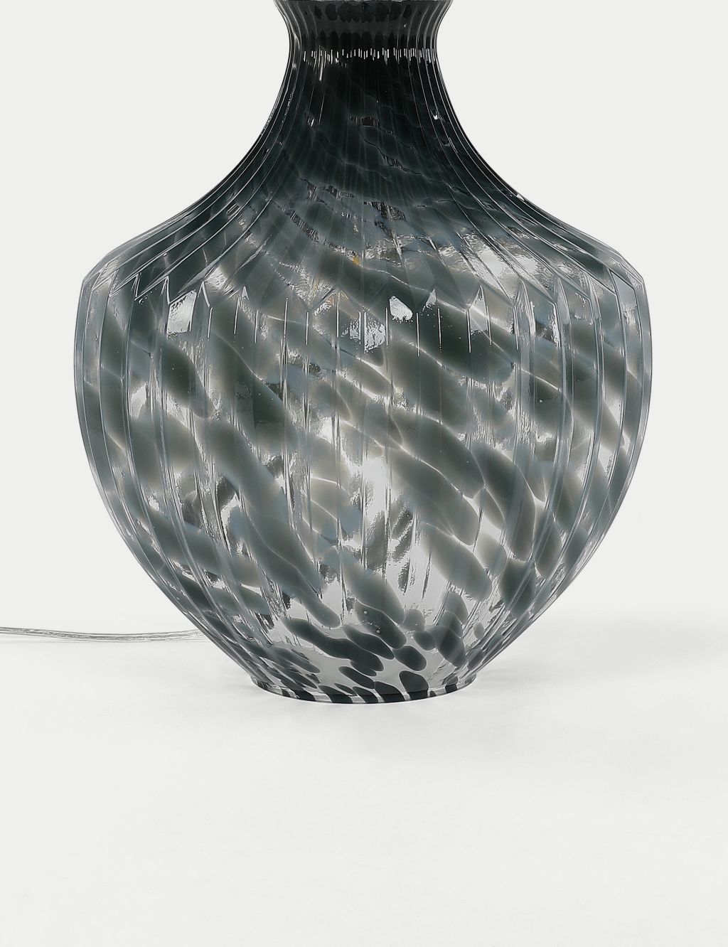 Khloe Patterned Glass Table Lamp 7 of 7