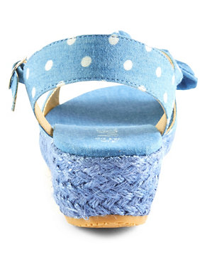 Kids' Bow Wedge Sandals Image 2 of 4