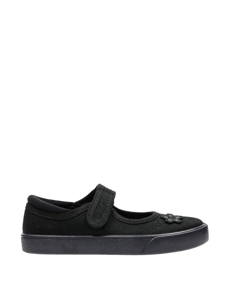 Clarks school plimsolls shop