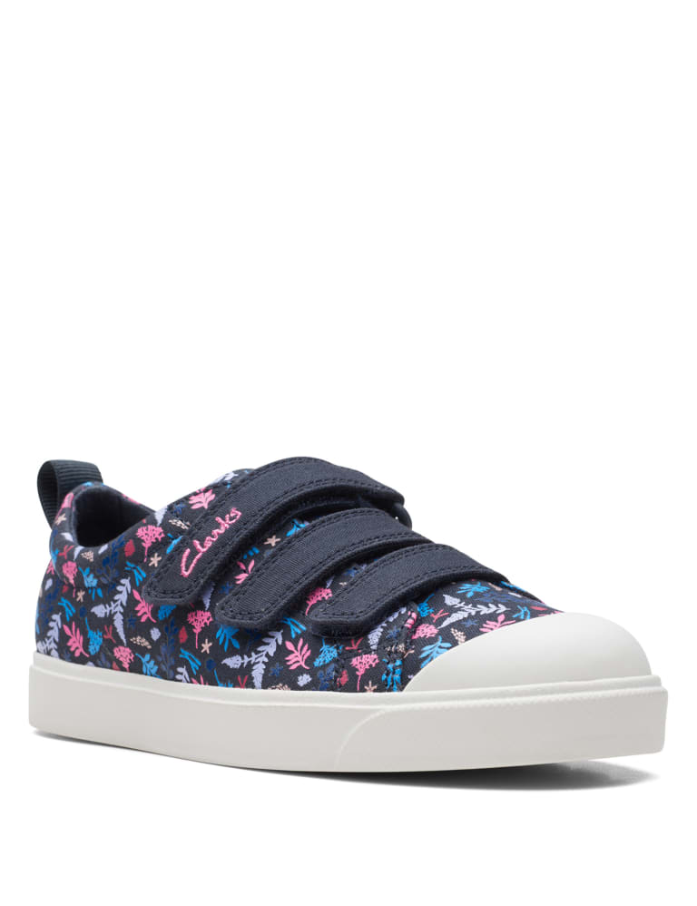 Marks and sale spencer plimsolls