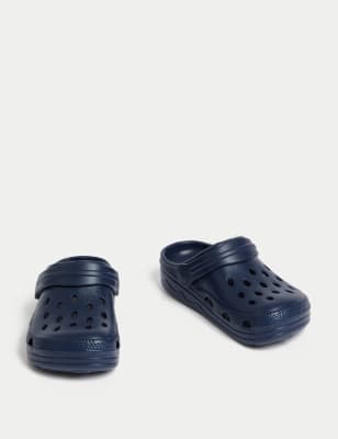 Kids best sale leather clogs