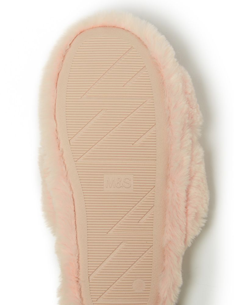 Kids’ Faux Fur Slider Slippers (13 Small - 6 Large) 5 of 5