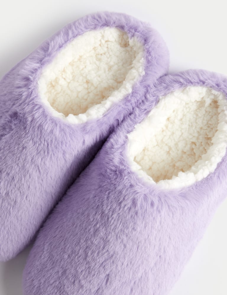 Kids' Faux Fur Slippers (13 Small - 6 Large) 3 of 4