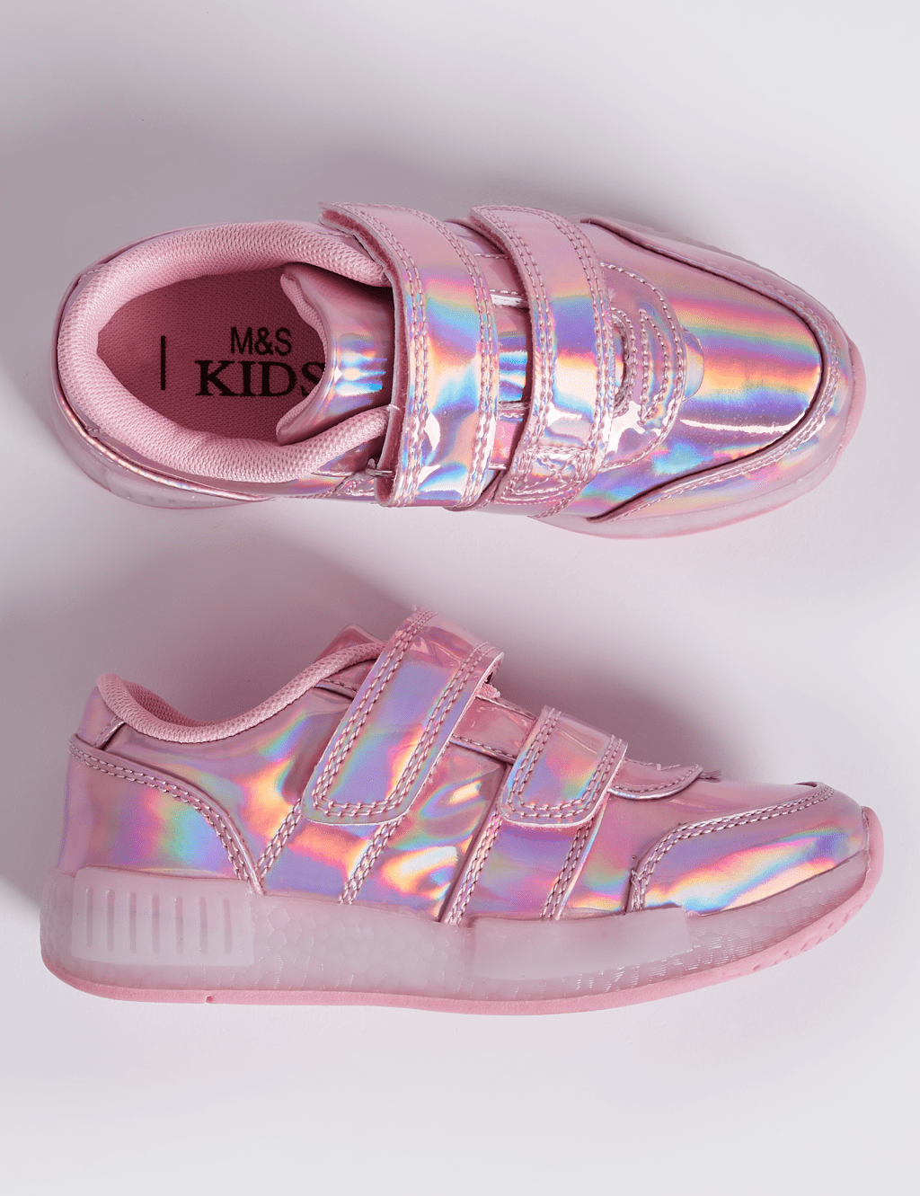 childrens trainers with flashing lights