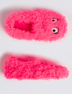 Kids’ Fluffy Monster Slippers (5 Small - 5 Large) Image 2 of 5