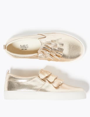 bridesmaid trainers