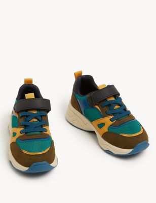 Kids' Freshfeet™ Colour Block Trainers (4 Small - 2 Large) Image 2 of 4