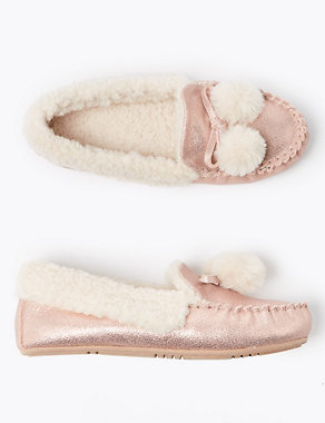 Kids’ Freshfeet™ Suede Pom Pom Slippers (5 Small - 12 Small) Image 2 of 5