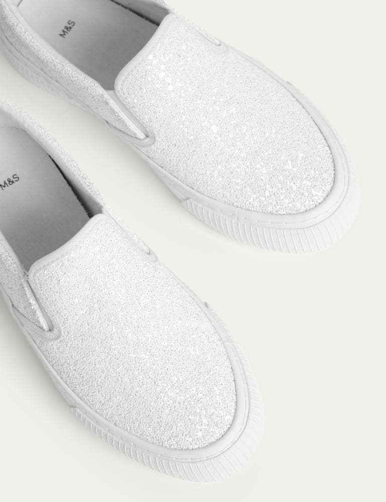 Sparkly slip on outlet
