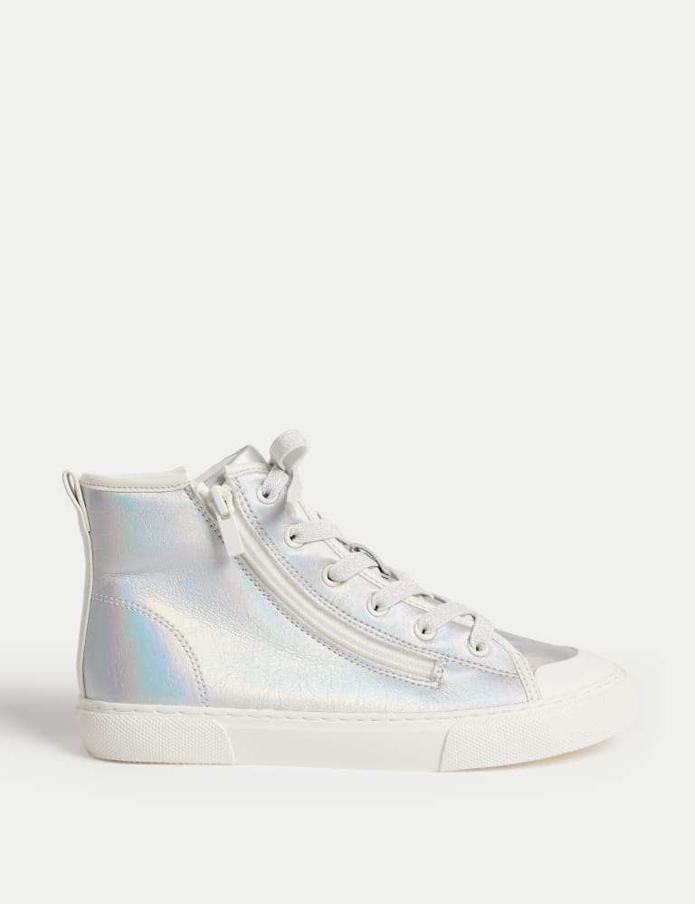 High top deals kids trainers