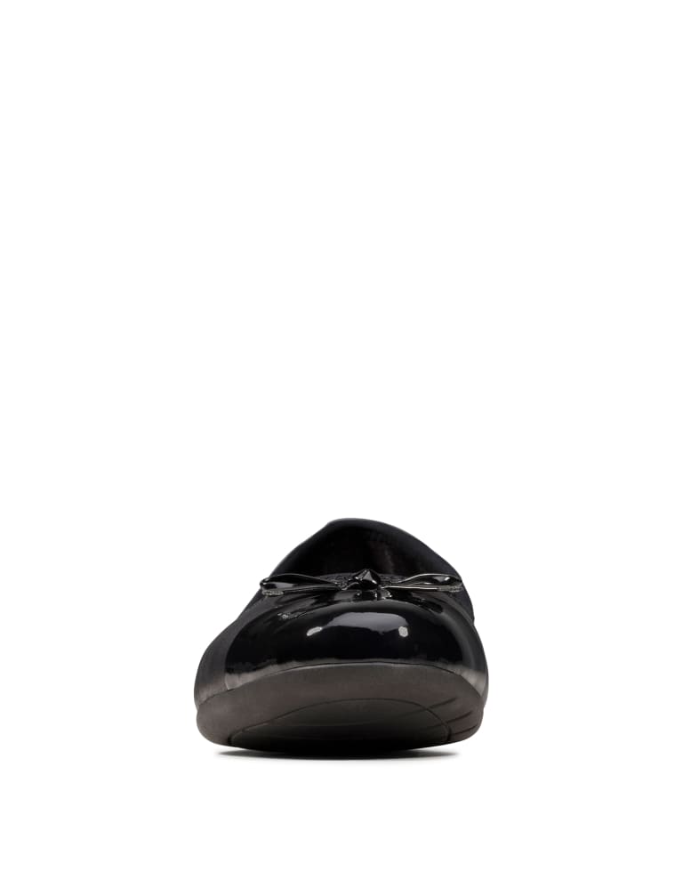Marks and top spencer school pumps